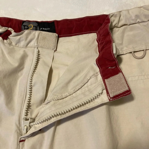 R21 by Rue 21 Shorts in size 12 - Picture 10 of 10